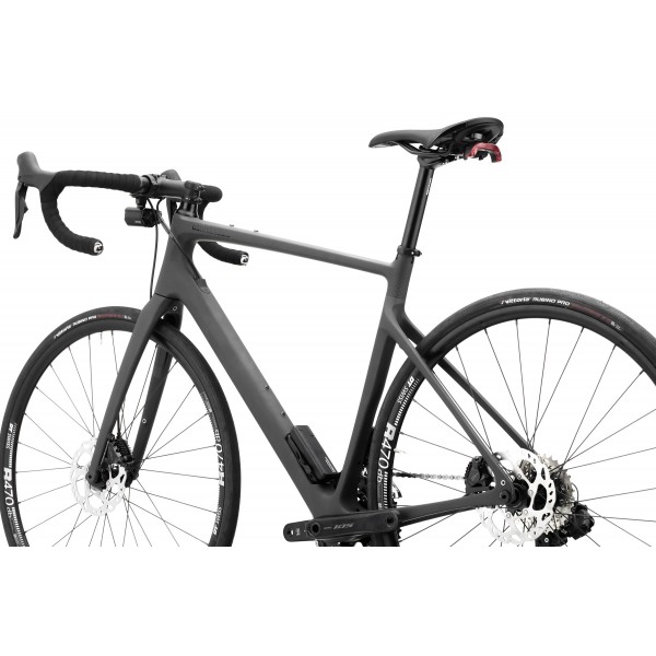 Bicicleta de carretera Cannondale Synapse Carbon 2 Le negro humo